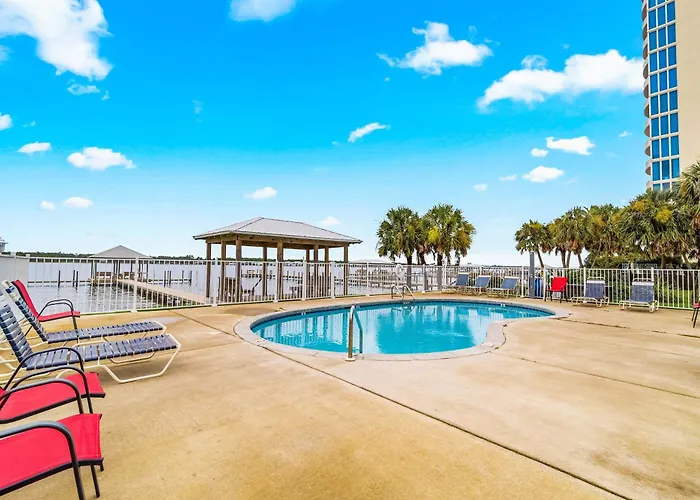 Spacious With Wifi W&d Ac Community Pool Fishing Pier & Access Holiday home Gulf Shores