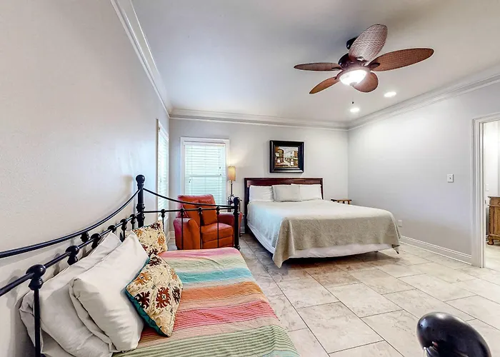 Spacious With Wifi W&d Ac Community Pool Fishing Pier & Access * Gulf Shores